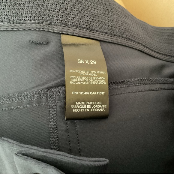 Greg Norman Golf Pants 38 X 29 Navy Blue  Active Performance Outdoor Athleisure - Picture 6 of 8